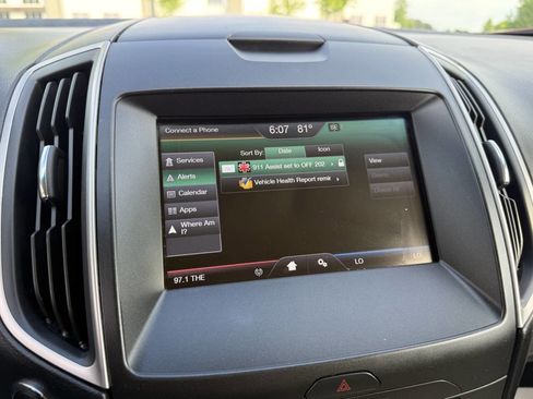 Used 2015 Ford Edge SEL w/ Equipment Group 201A AWD/4WD image 4