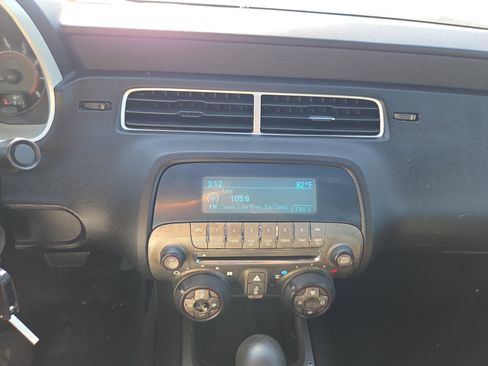 Used 2011 Chevrolet Camaro LT RWD image 18