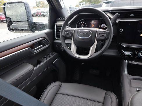 New 2026 GMC Sierra 3500 Denali w/ Technology Package image 19