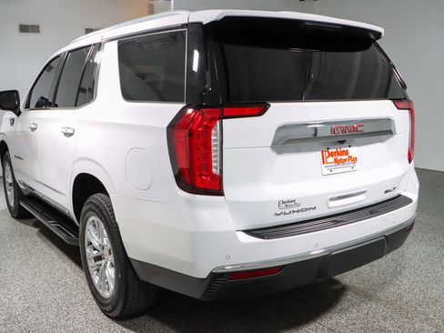 Used 2023 GMC Yukon SLT image 9