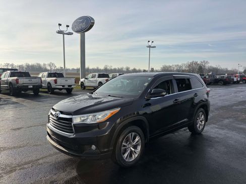 Used 2014 Toyota Highlander Plus image 4