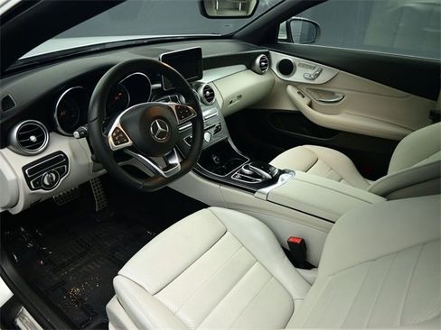 Used 2018 Mercedes-Benz C 300 Cabriolet image 2