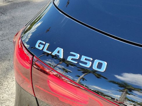 Certified 2024 Mercedes-Benz GLA 250 image 7