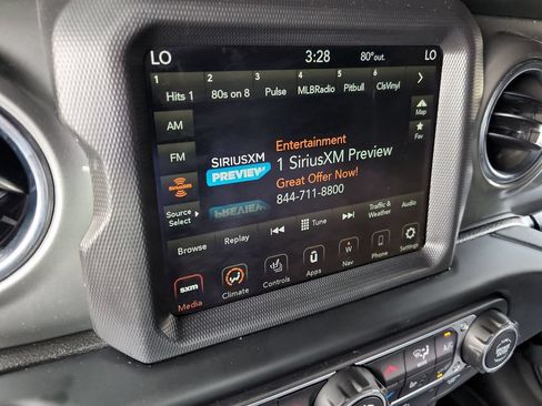 Used 2023 Jeep Wrangler Unlimited Sahara w/ LED Lighting Group AWD/4WD image 20