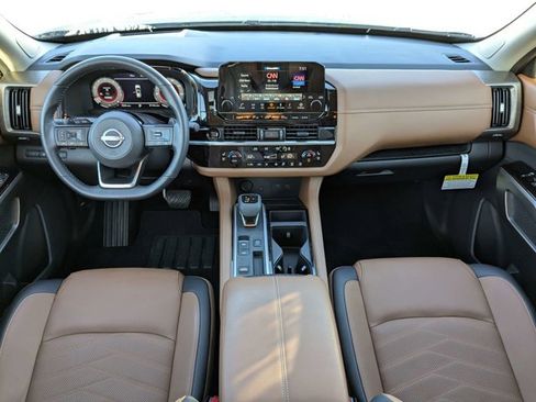 New 2025 Nissan Pathfinder Platinum w/ Cargo Package image 17