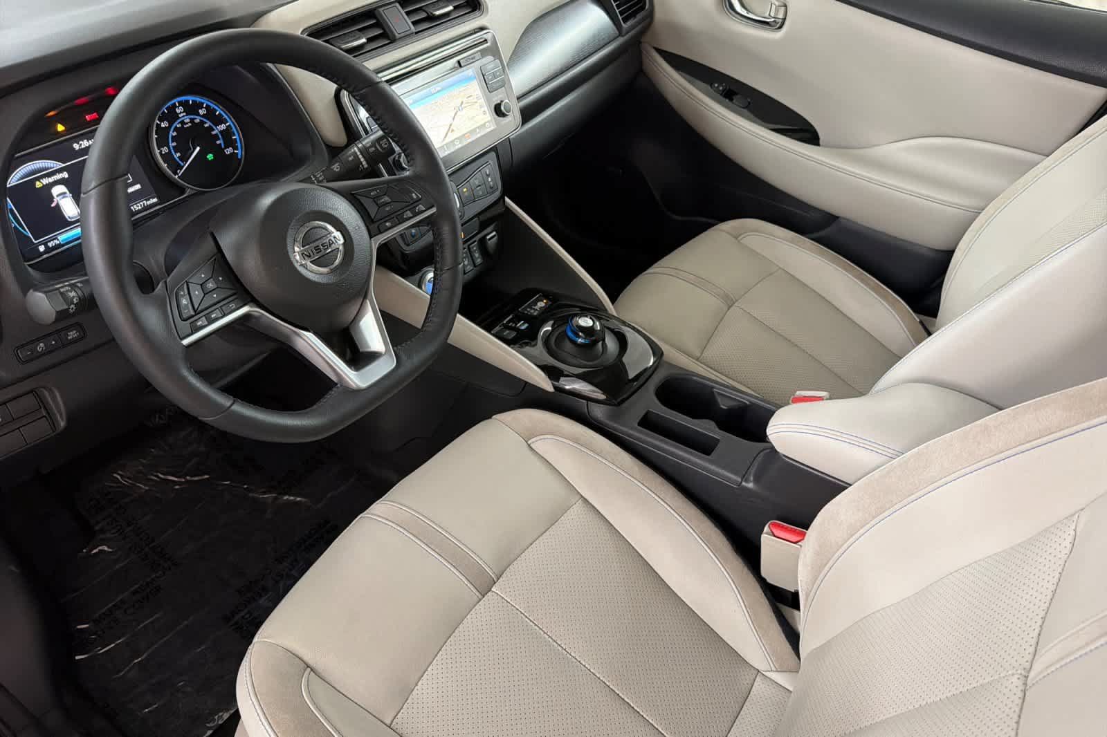 Used 2018 Nissan Leaf SL w/ Protection Package FWD image 11