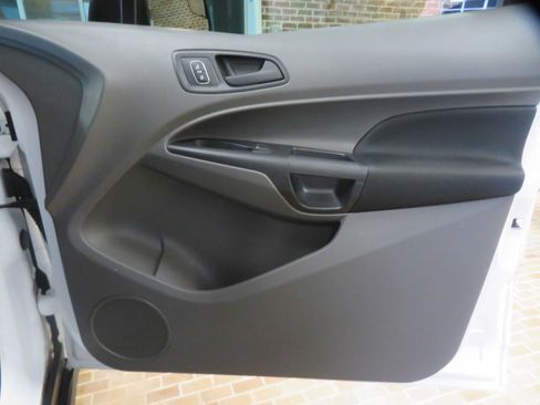 Used 2020 Ford Transit Connect XL FWD image 30