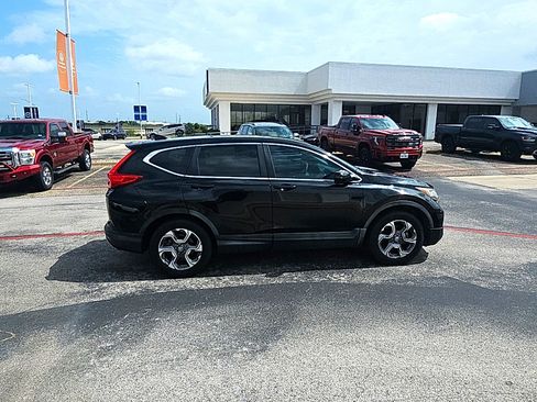 Used 2017 Honda CR-V EX image 4