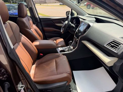 Used 2019 Subaru Ascent Touring w/ Popular Package #3 AWD/4WD image 19
