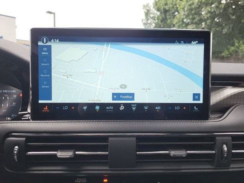 New 2025 Lincoln Corsair Reserve w/ Jet Appearance Package image 17