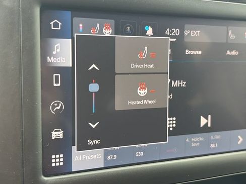 Used 2023 Chrysler Voyager LX FWD image 46