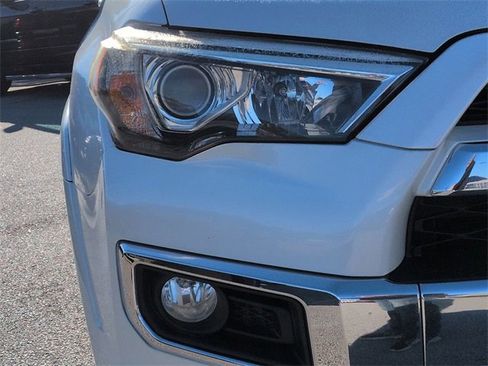 Used 2015 Toyota 4Runner SR5 image 9