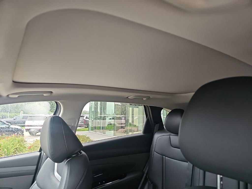 New 2026 Hyundai Tucson Limited AWD/4WD image 27
