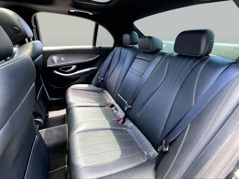 Used 2021 Mercedes-Benz E 450 4MATIC Sedan image 20