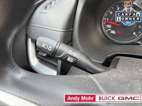 Used 2023 GMC Terrain SLE FWD image 33