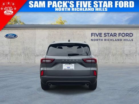 Used 2025 Ford Escape ST-Line FWD image 8