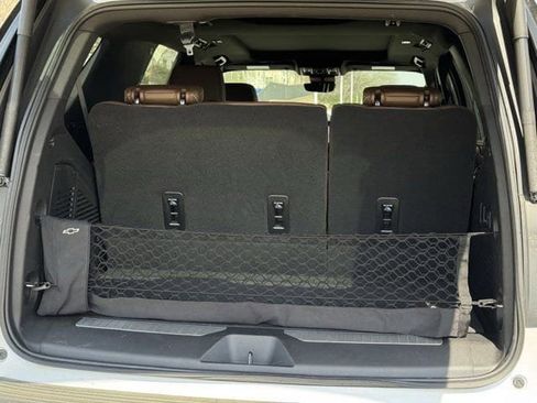 Used 2023 Chevrolet Tahoe High Country image 36