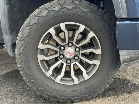Used 2020 GMC Sierra 1500 AT4 AWD/4WD image 6