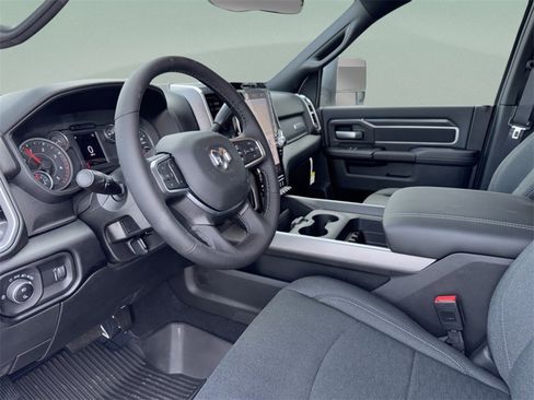 New 2026 RAM 2500 Big Horn image 32