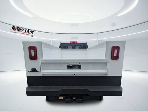 New 2026 RAM 3500 Tradesman AWD/4WD image 4