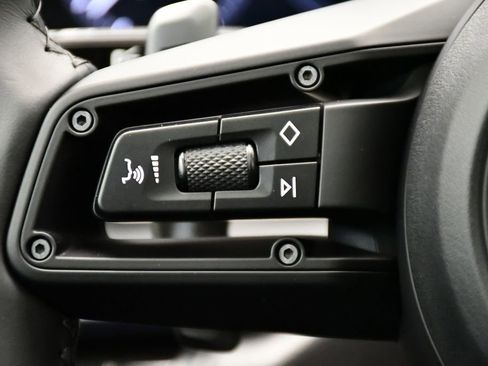 Used 2021 Porsche 911 Carrera image 25