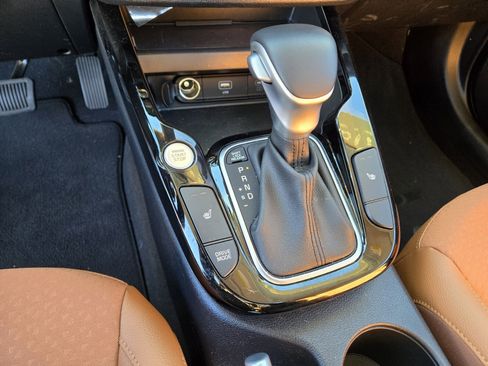 Used 2025 Kia Soul EX image 22