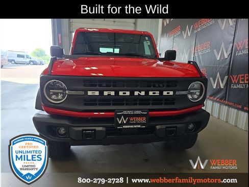Used 2024 Ford Bronco Black Diamond AWD/4WD image 5