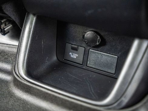 Used 2016 Toyota Highlander Limited Platinum AWD/4WD image 35