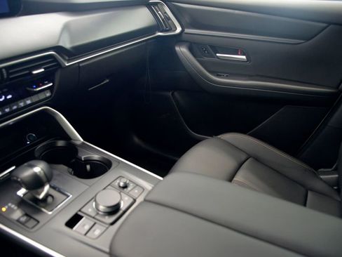 Certified 2025 MAZDA CX-90 3.3 Turbo w/ Select Package image 26