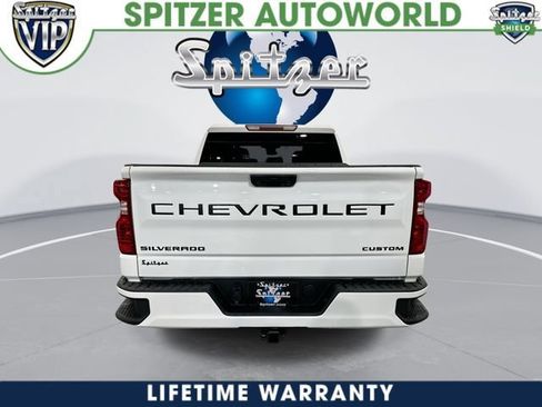 New 2026 Chevrolet Silverado 1500 Custom w/ LPO, Dark Essentials Package AWD/4WD image 7