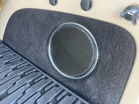 Used 2014 Jeep Grand Cherokee Limited image 30