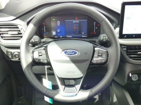 New 2025 Ford Escape Base image 4