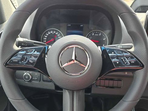 New 2026 Mercedes-Benz Sprinter 2500 image 27