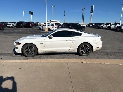 Used 2018 Ford Mustang GT image 8