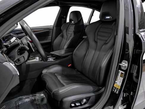 Used 2022 BMW M5 w/ Executive Package image 30