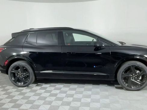 New 2025 Chevrolet Equinox EV RS image 3