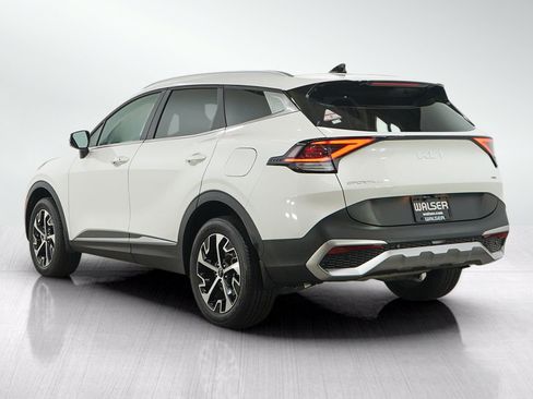 Used 2025 Kia Sportage EX AWD/4WD image 3