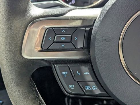 Used 2019 Ford Mustang Shelby GT350 w/ Technology Package RWD image 21