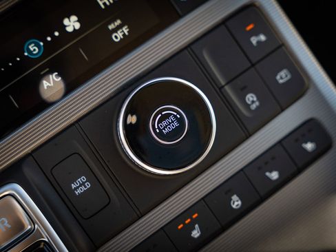 Used 2025 Hyundai Palisade Calligraphy image 43