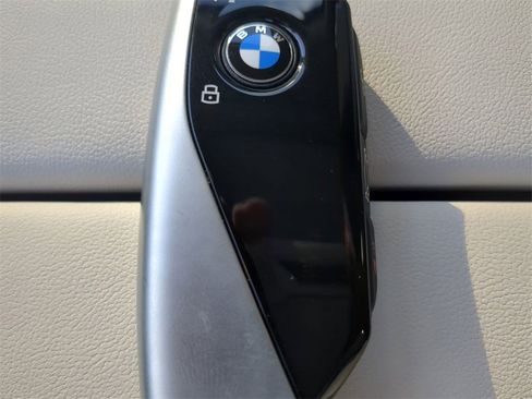 New 2026 BMW X7 xDrive40i w/ Executive Package image 30