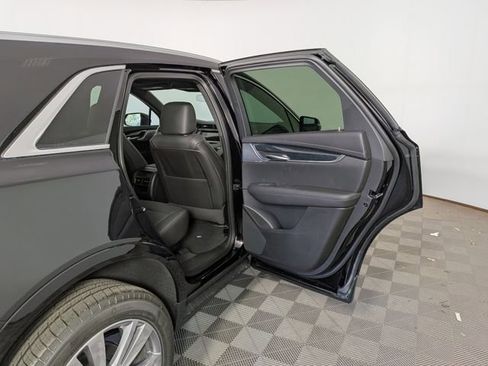 New 2025 Cadillac XT5 Premium Luxury AWD/4WD image 35