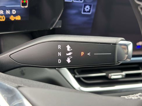 New 2026 Chevrolet Equinox EV LT AWD/4WD image 12