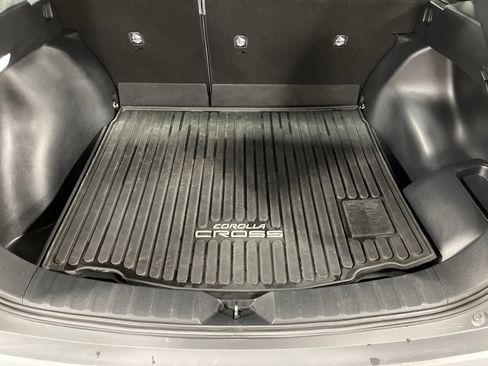 Used 2024 Toyota Corolla Cross S image 11