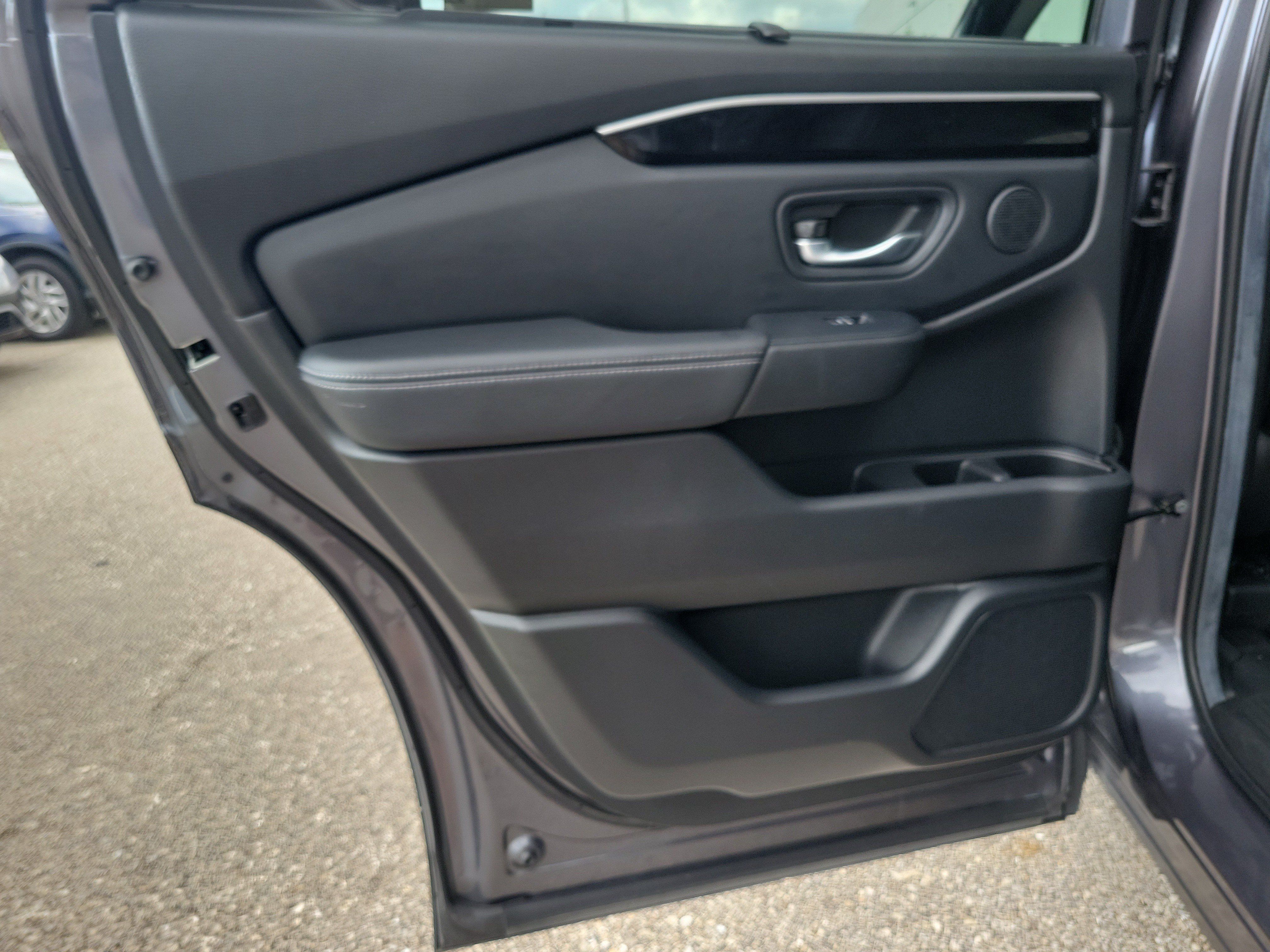 Used 2024 Honda Pilot EX-L image 13