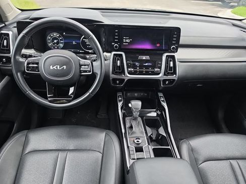 Certified 2023 Kia Sorento SX AWD/4WD image 8
