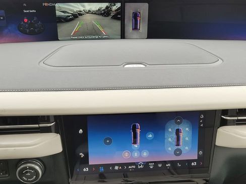 New 2025 Lincoln Navigator Reserve image 25