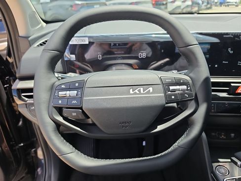 New 2026 Kia Sportage LX FWD image 28