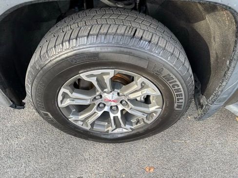 Used 2019 GMC Sierra 1500 SLT w/ SLT Convenience Package image 37