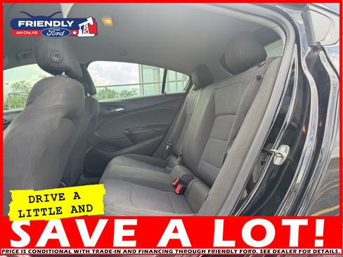 Used 2019 Chevrolet Cruze LS image 12