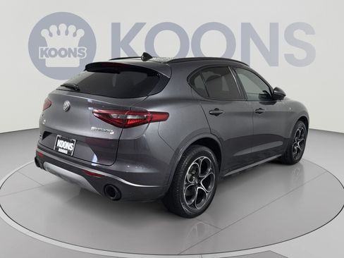 Used 2023 Alfa Romeo Stelvio Ti AWD/4WD image 7